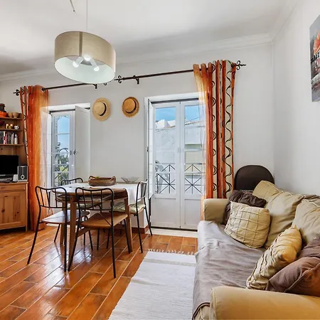 - A Casa Dos Avos 别墅 *