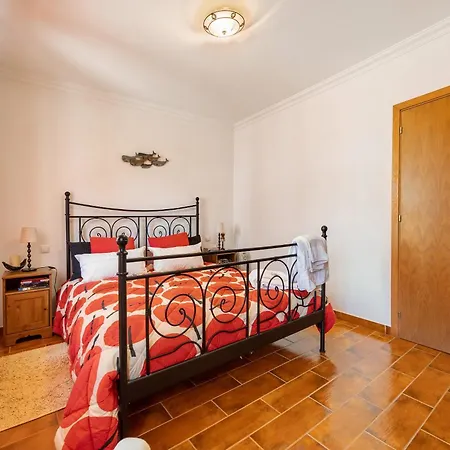 Villa - A Casa Dos Avos *