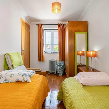 - A Casa Dos Avos 布尔高